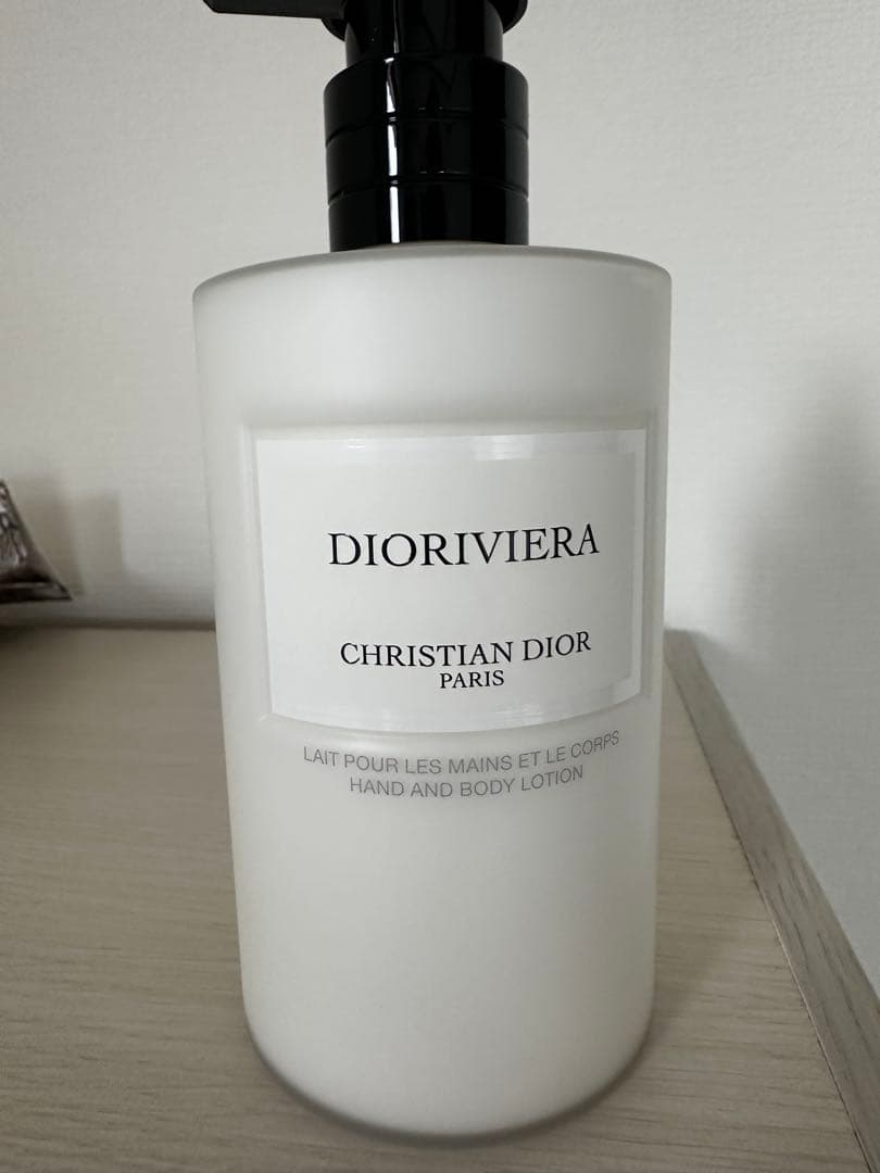 メゾンクリスチャンディオール DIORIVIERA ボディローション 300ml