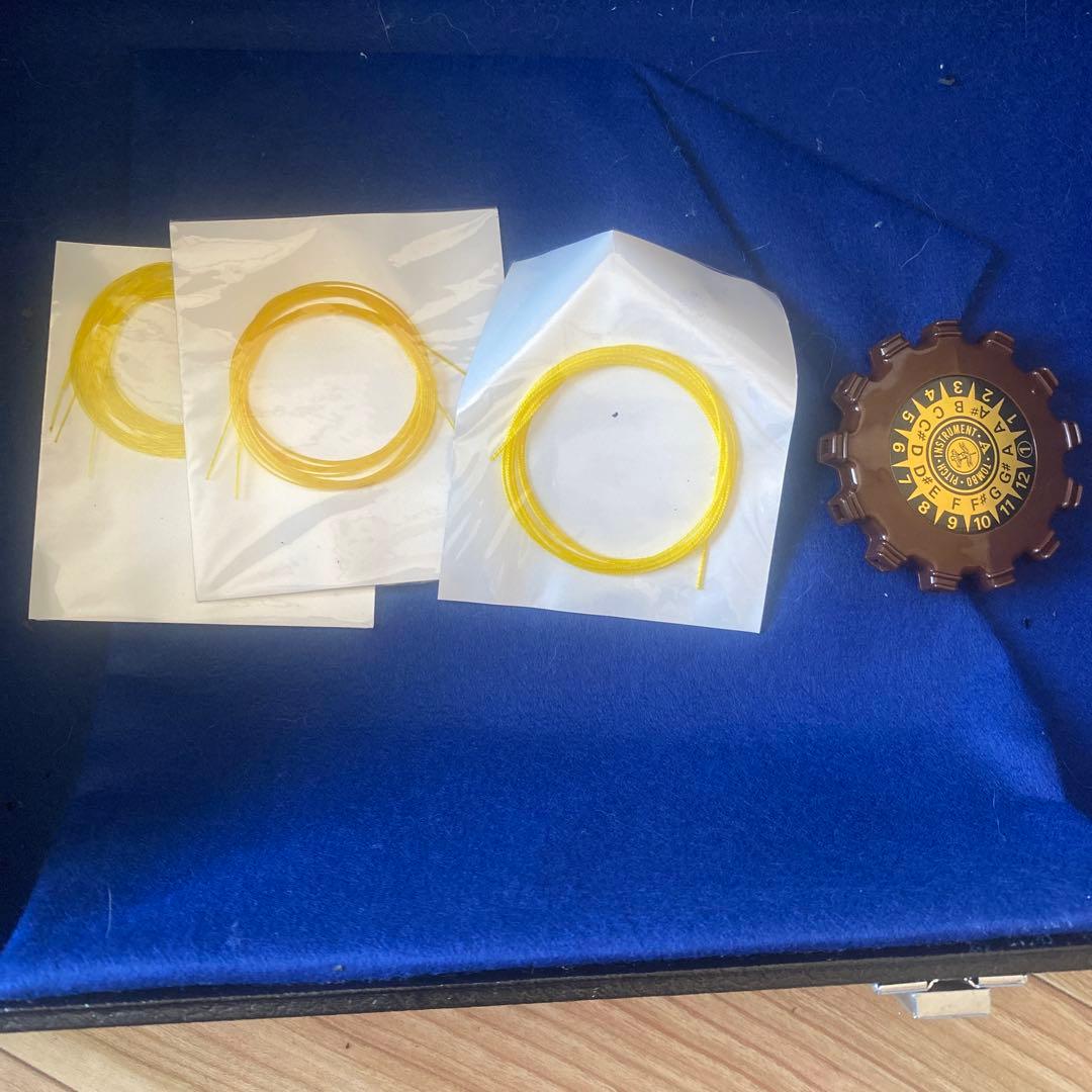 SUZUKI 三味線　かえで　ハードケース付き