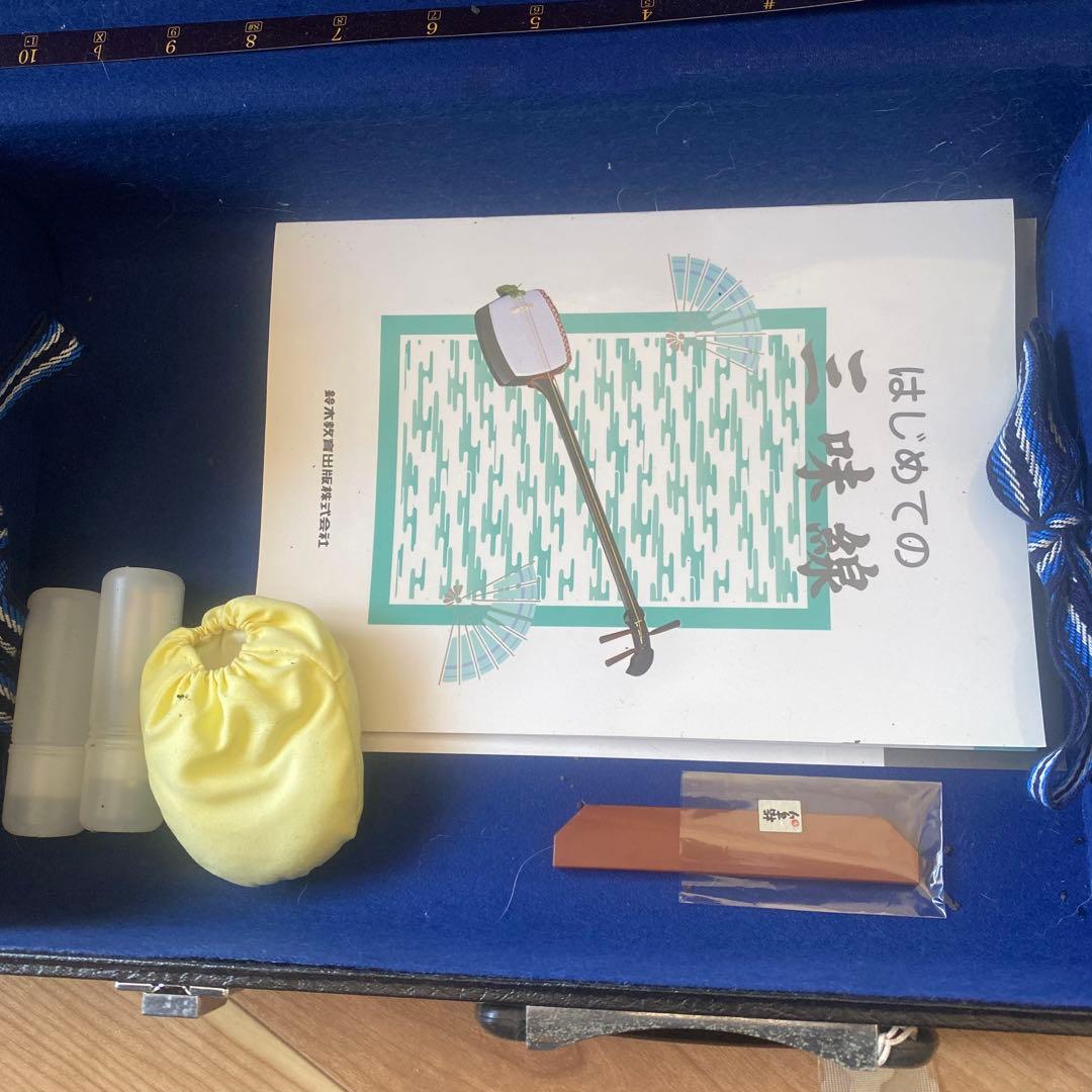 SUZUKI 三味線　かえで　ハードケース付き