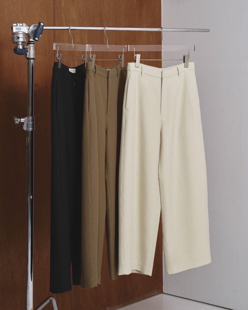 新品　todayful Wide Cocoon Trousers ブラック　36