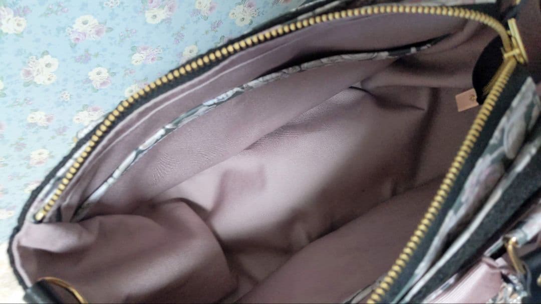 フリー出品　トリプルフリルトート　アレキサンダーマーブル　シャドウブルーム