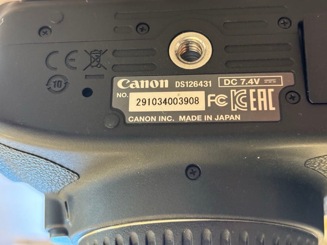 EOS Kiss X7i レンズキット 単焦点レンズ