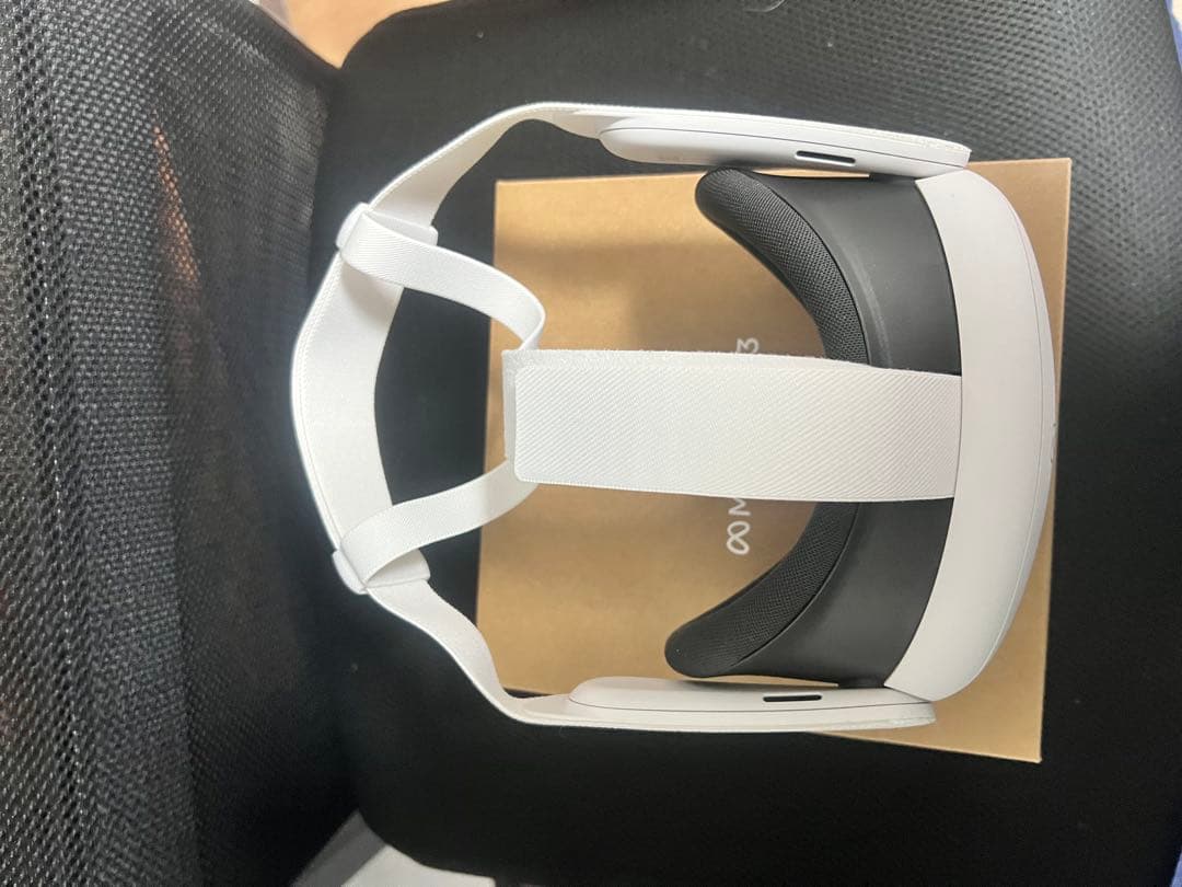  Quest 3 ヘッドセットとコントローラーセット