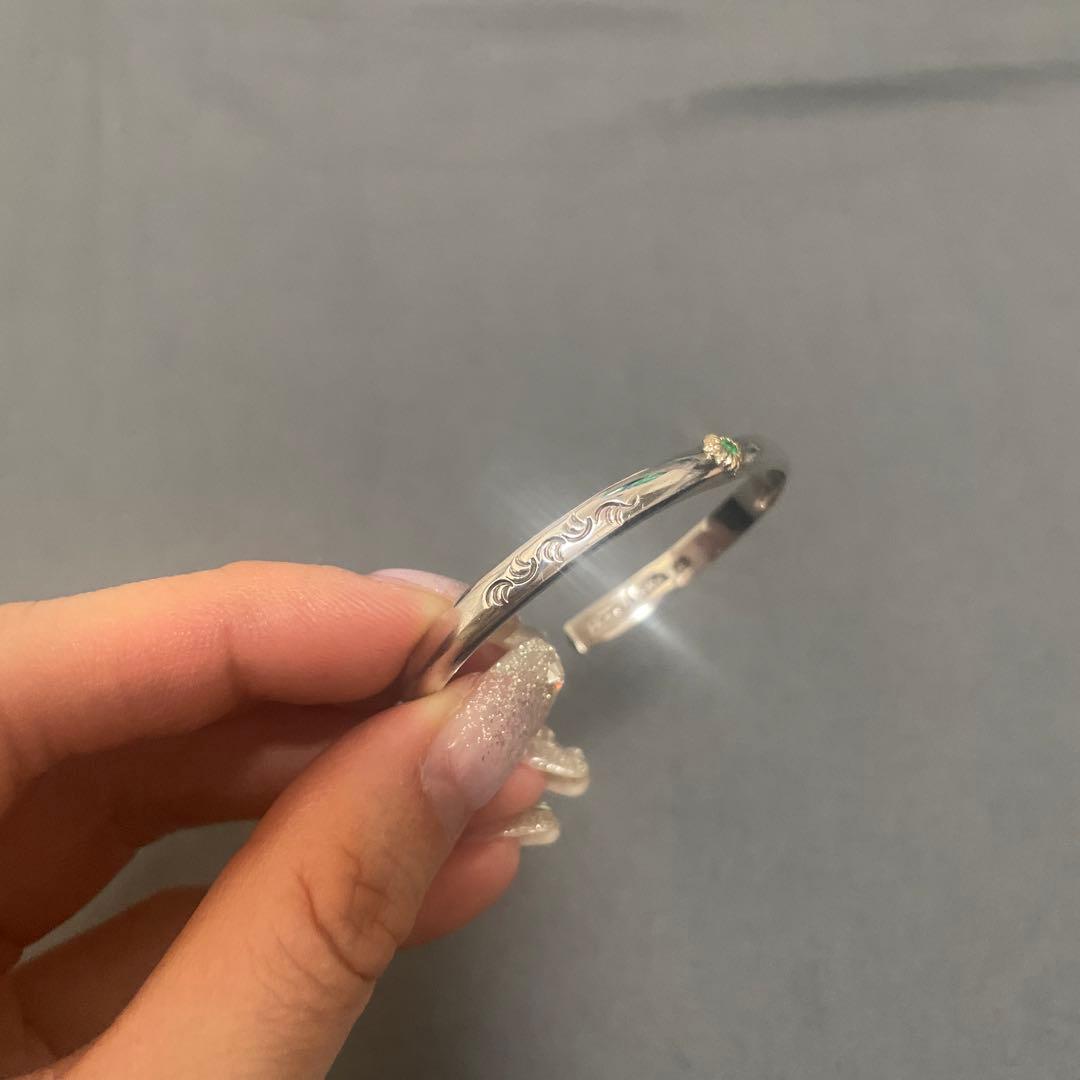 アリゾナフリーダム バングル エメラルド付き K18