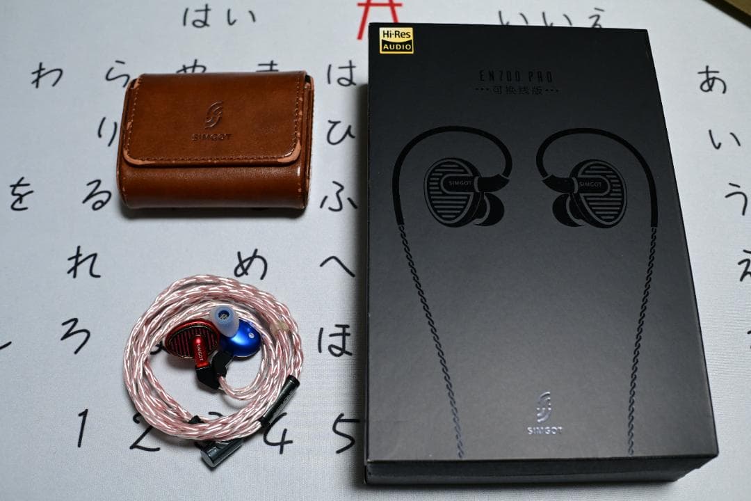 SIMGOT EN700PRO 赤青モデル