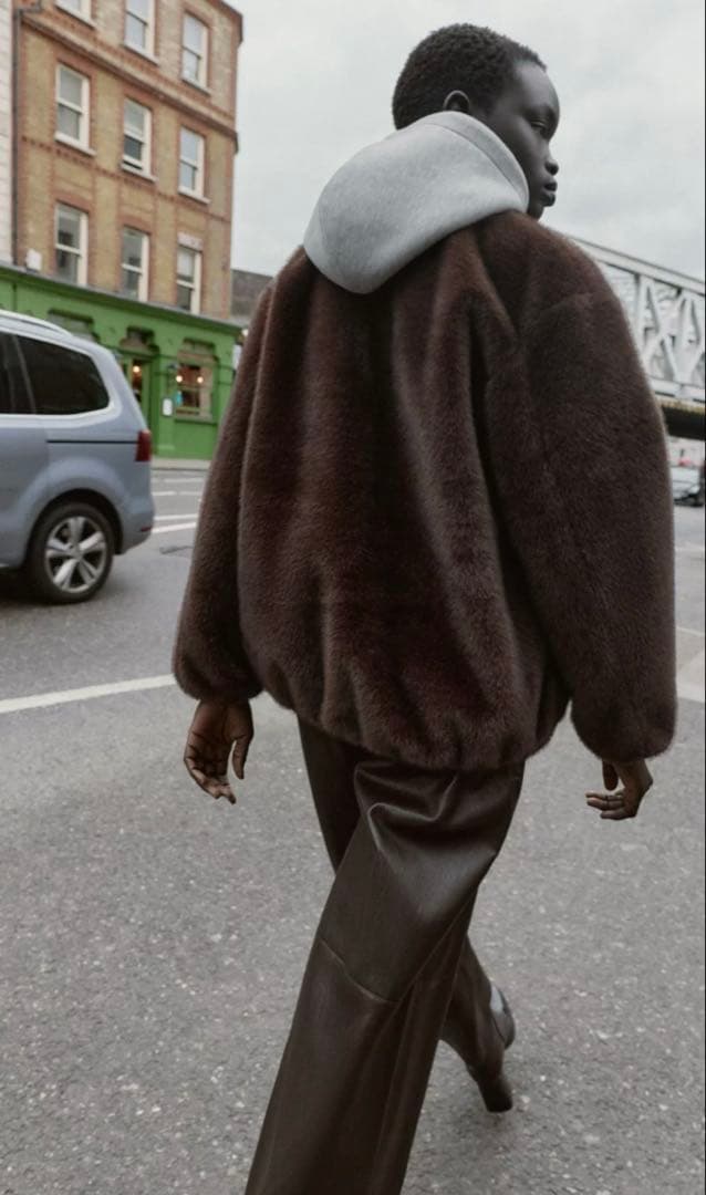 ZARA コントラストフェイクファーフード付きボンバージャケット☆M☆新品未使用