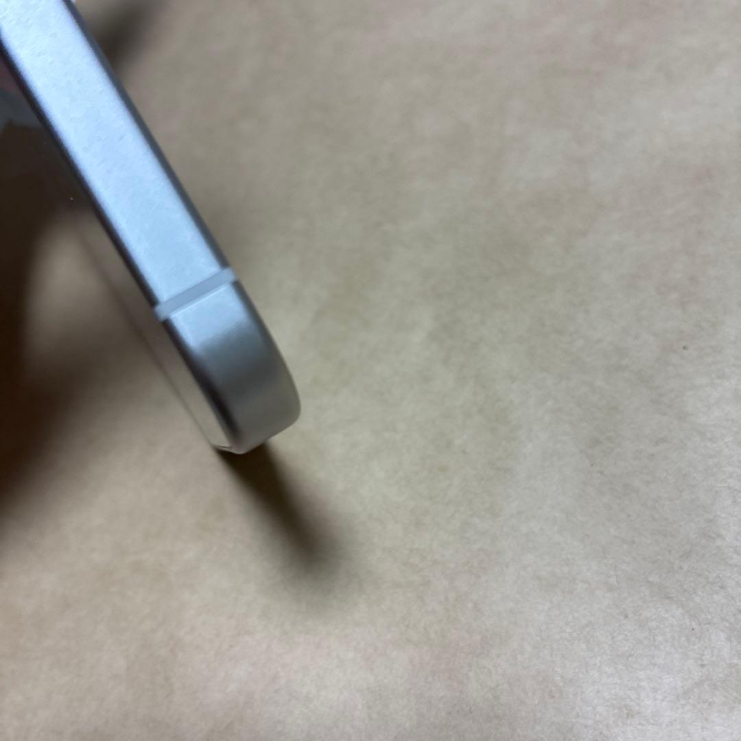 【未使用に近い】pixel9 箱　ケーブル付き