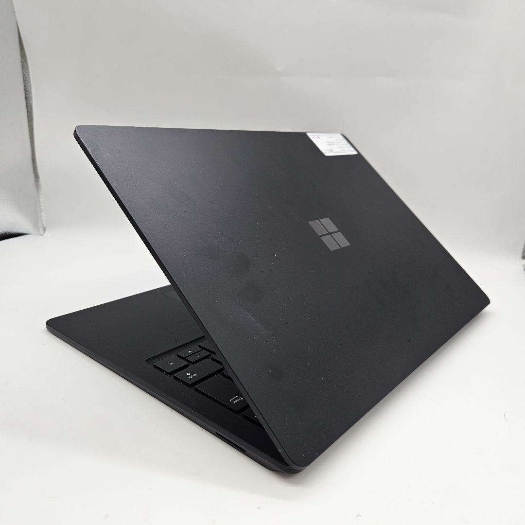 ✨ Microsoft Surface Laptop 4（13.5 ／ブラック）