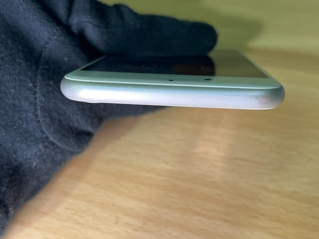 iPhone8 シルバー 64GB Simロック解除済み 動確済　美品