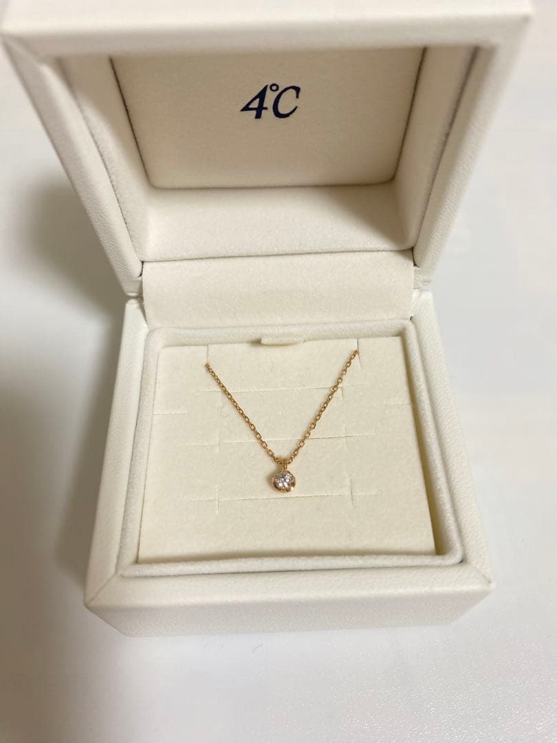 黒麻　　4℃　ヨンドシー　K10 ピンクゴールド一粒ダイヤモンドネックレス