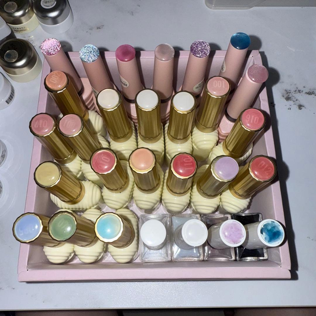 【合計150点以上】マグネットジェル　ライト　パーツ　チップなどまとめ売り