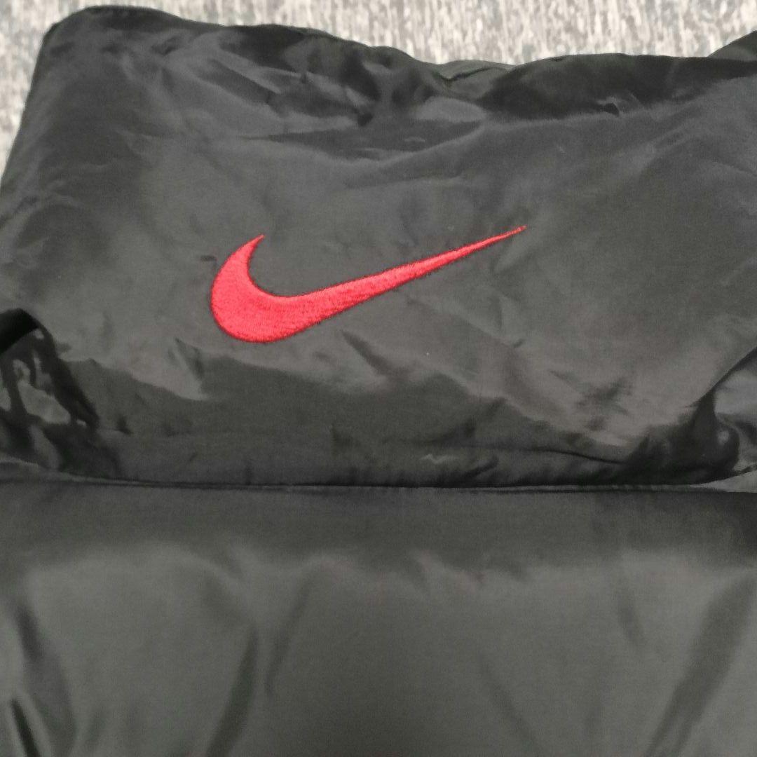 入手困難 大きいサイズ NIKE ダウンジャケット ロゴ 刺繍 リバーシブル 黒