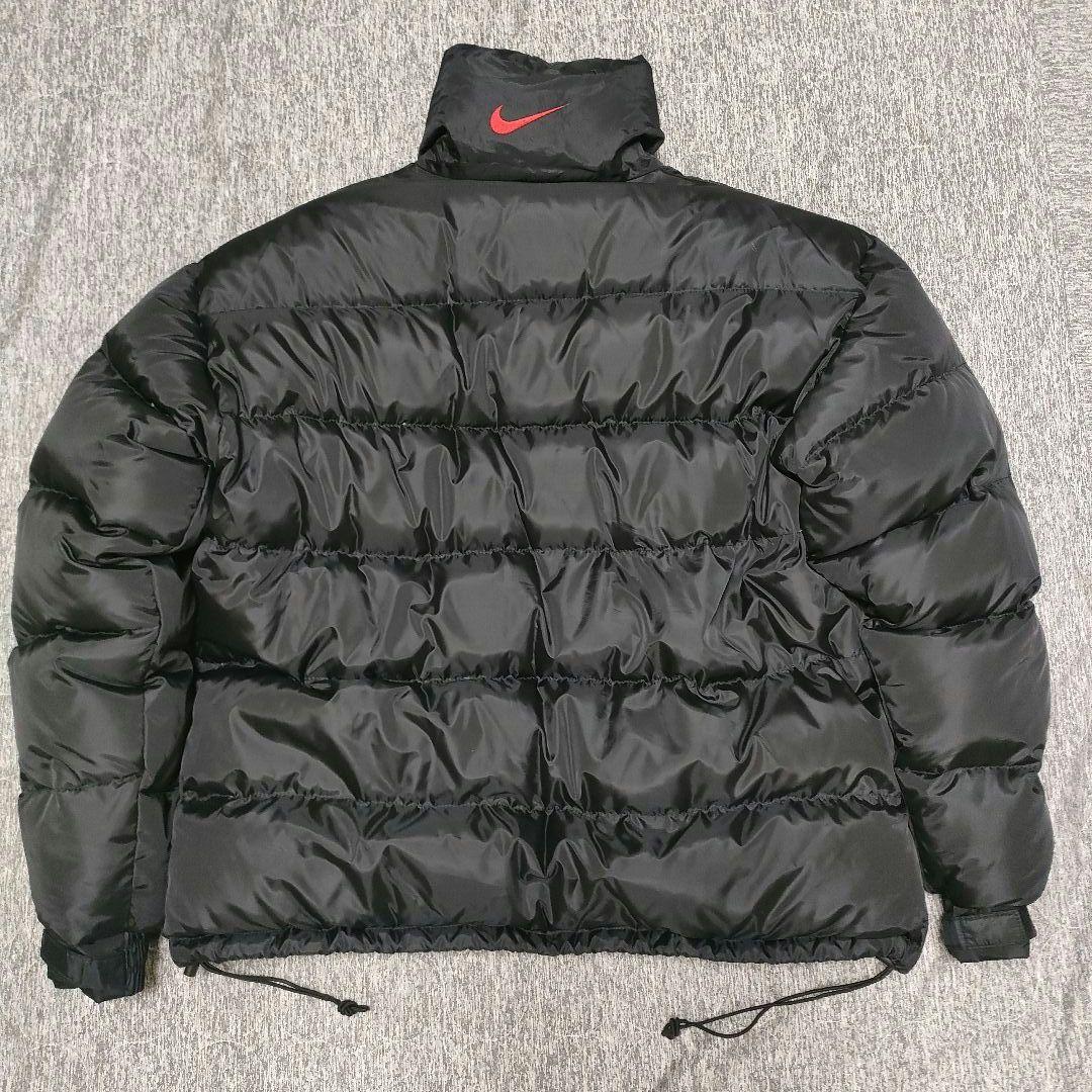 入手困難 大きいサイズ NIKE ダウンジャケット ロゴ 刺繍 リバーシブル 黒