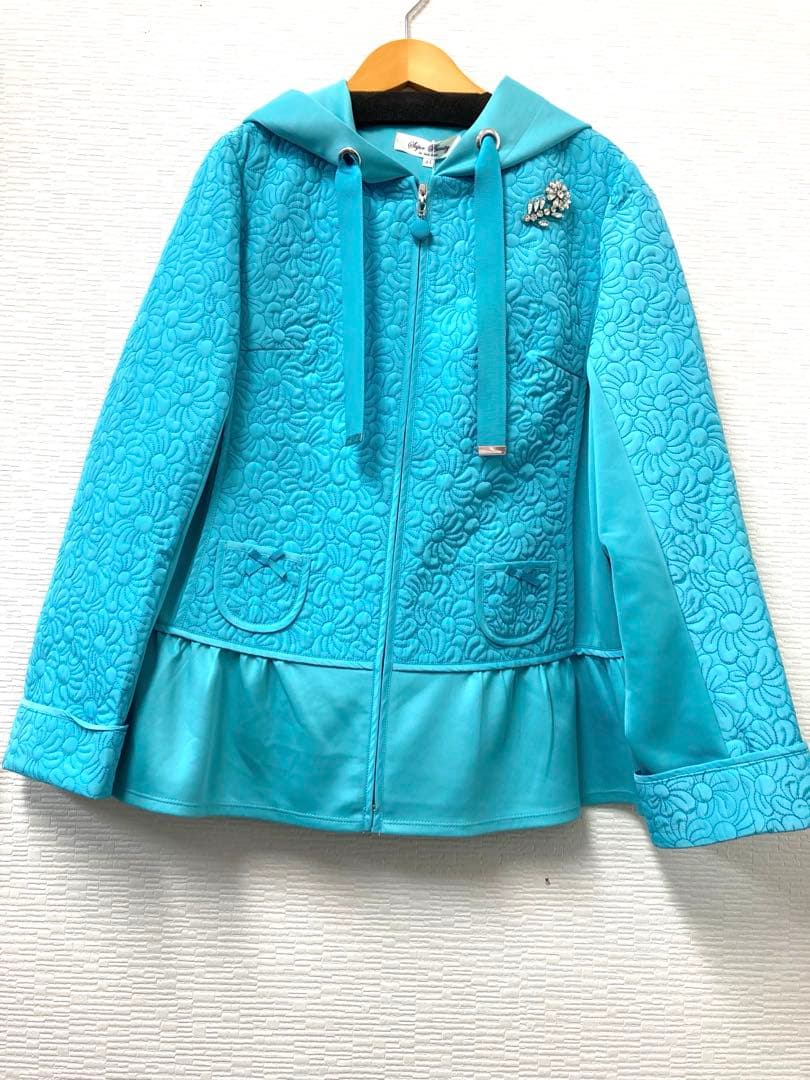 スーパービューティー♡キルティング×ダンボールニット素材裾フリルデザインパーカー