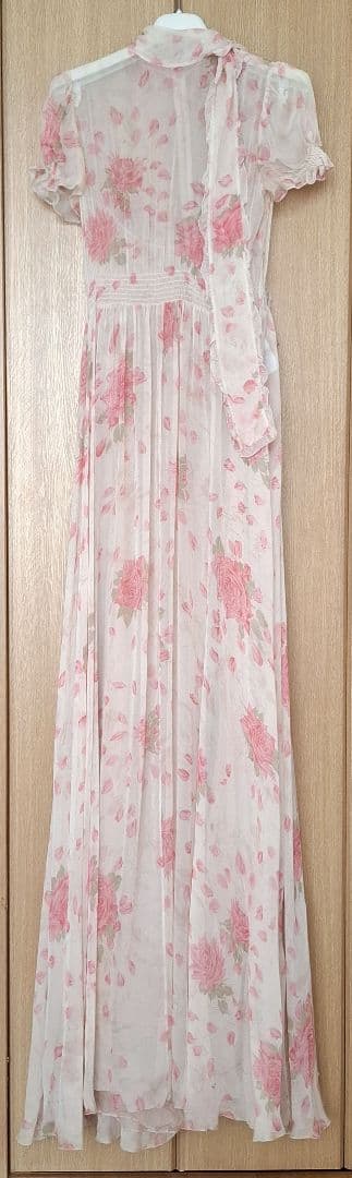 VALENTINO ヴァレンティノ シルクシフォンドレス ローズプリント