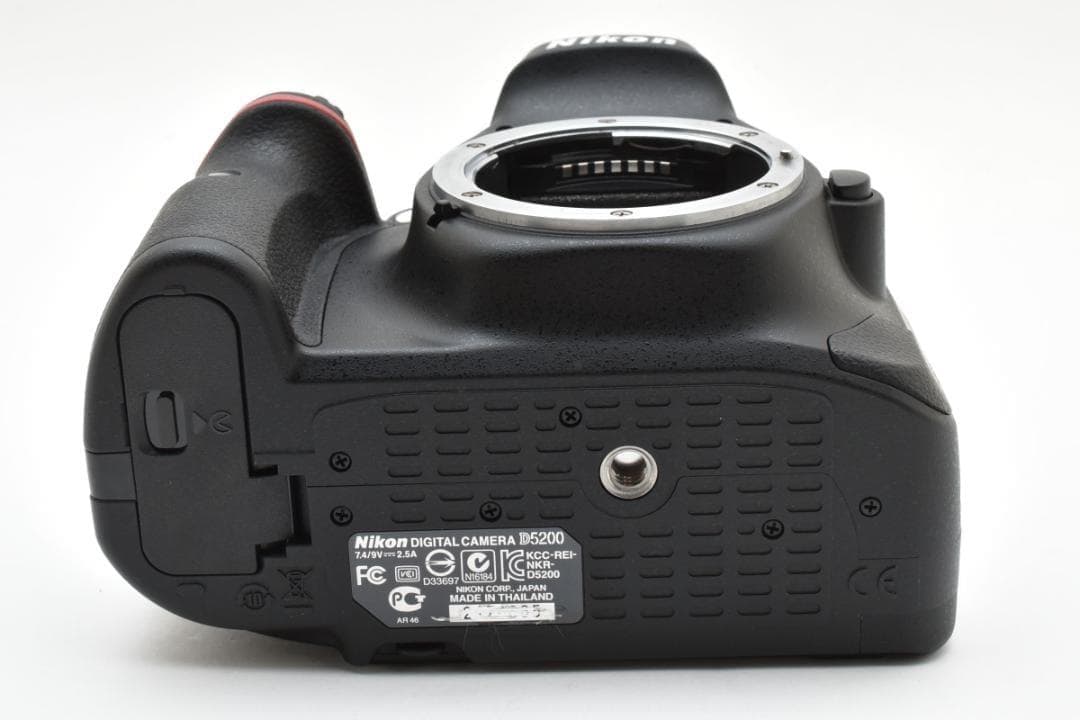 超美品 NIKON D5200 デジタル ショット枚数　11492枚 M707