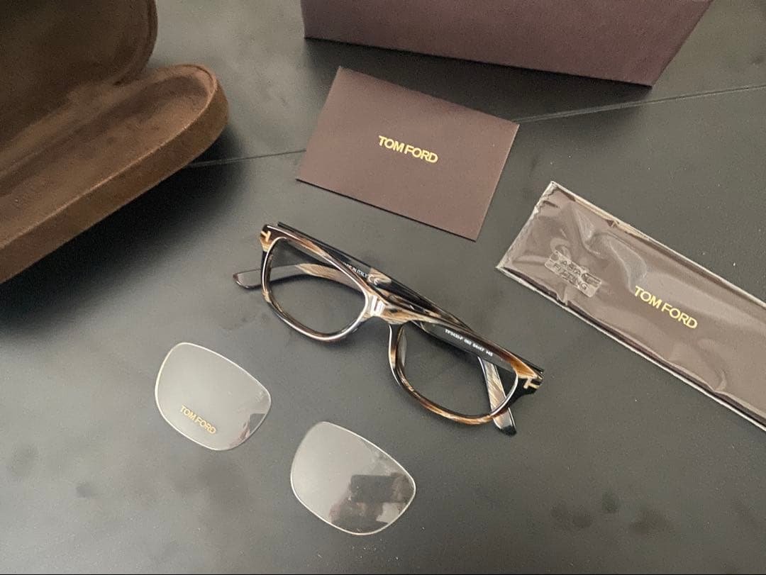 【未使用正規品】TOMFORD イタリア製 TF5430-F 54口17 145