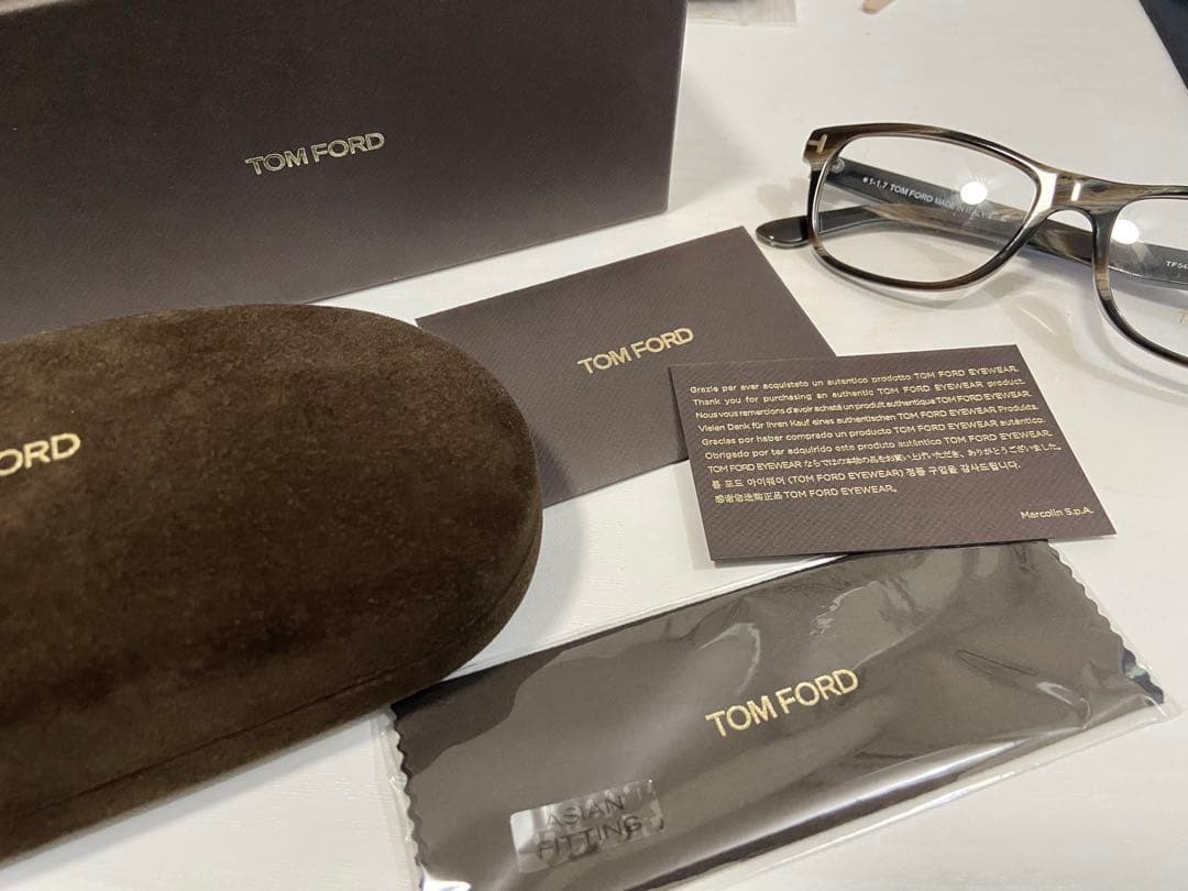 【未使用正規品】TOMFORD イタリア製 TF5430-F 54口17 145