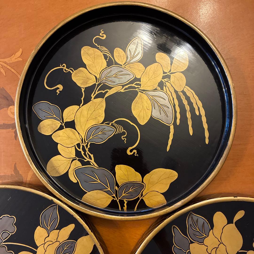 y*k様 最終価格　漆器　丸盆　3枚　江戸期