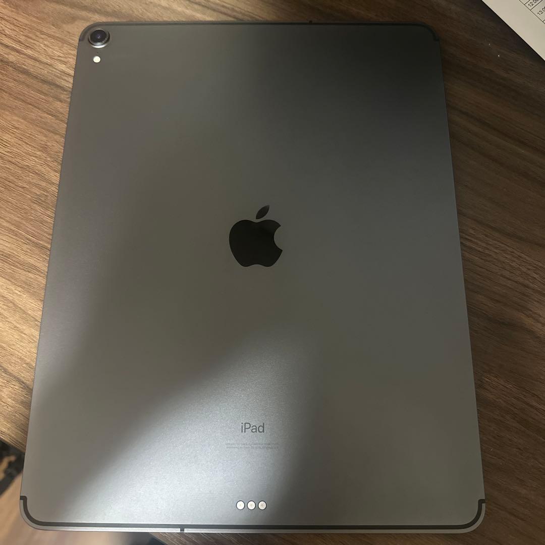 12.9インチiPad Pro Wi-Fi + Cellular 256GB