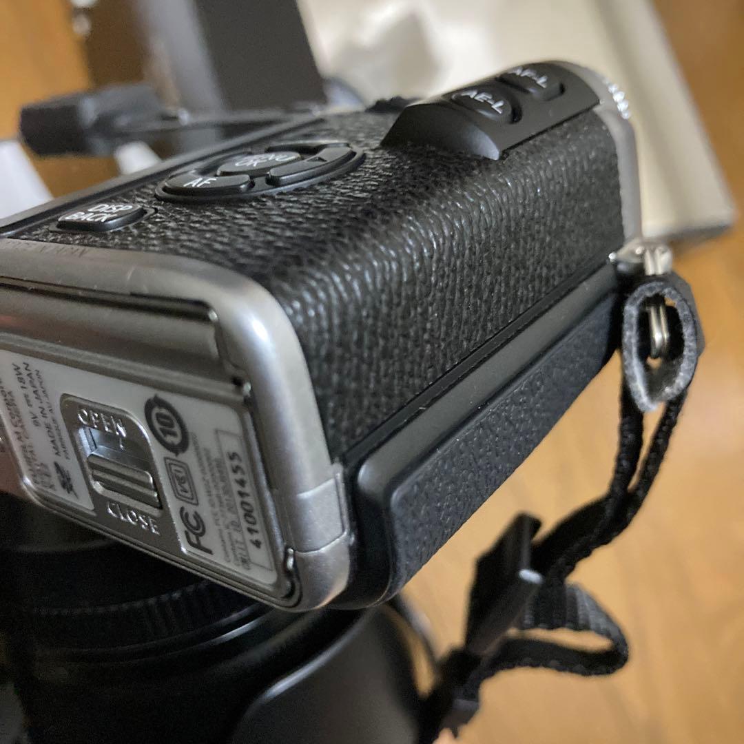 富士フィルム　FUJIFILM X-E2 ミラーレス一眼カメラ