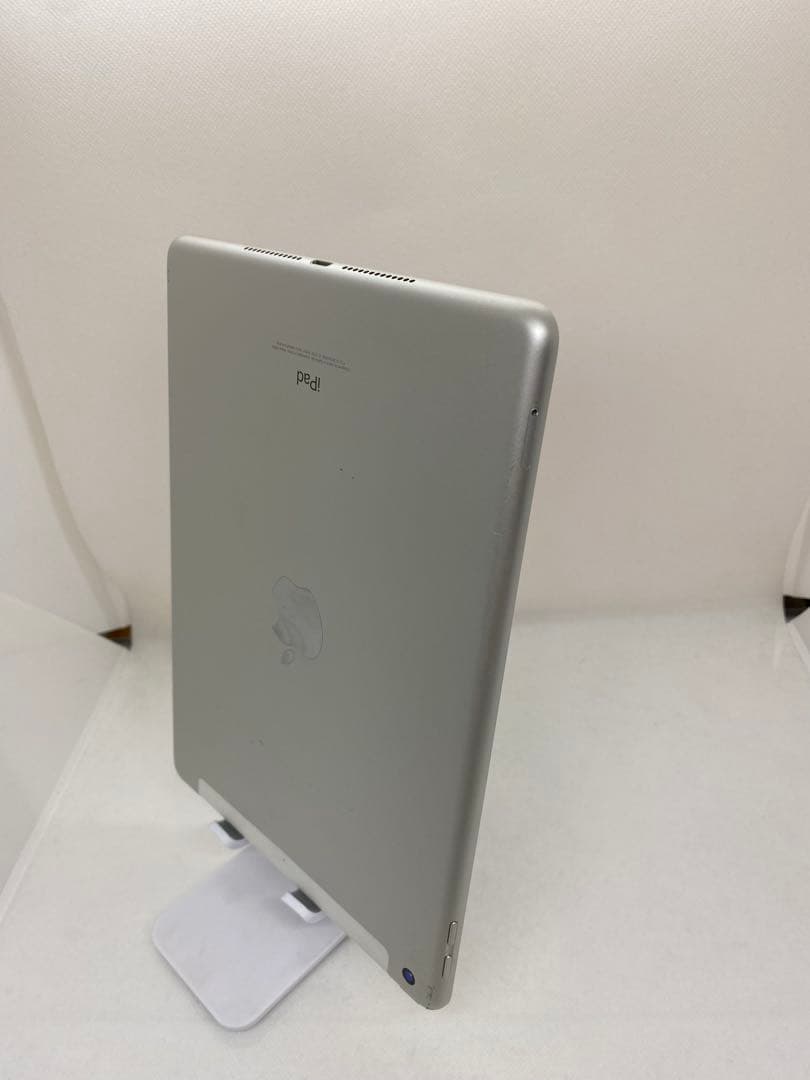 iPad 第6世代 32GB SIMフリー 89059