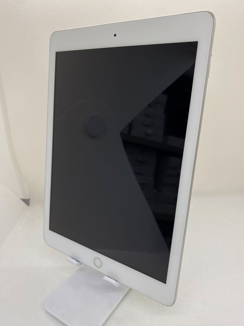 iPad 第6世代 32GB SIMフリー 89059