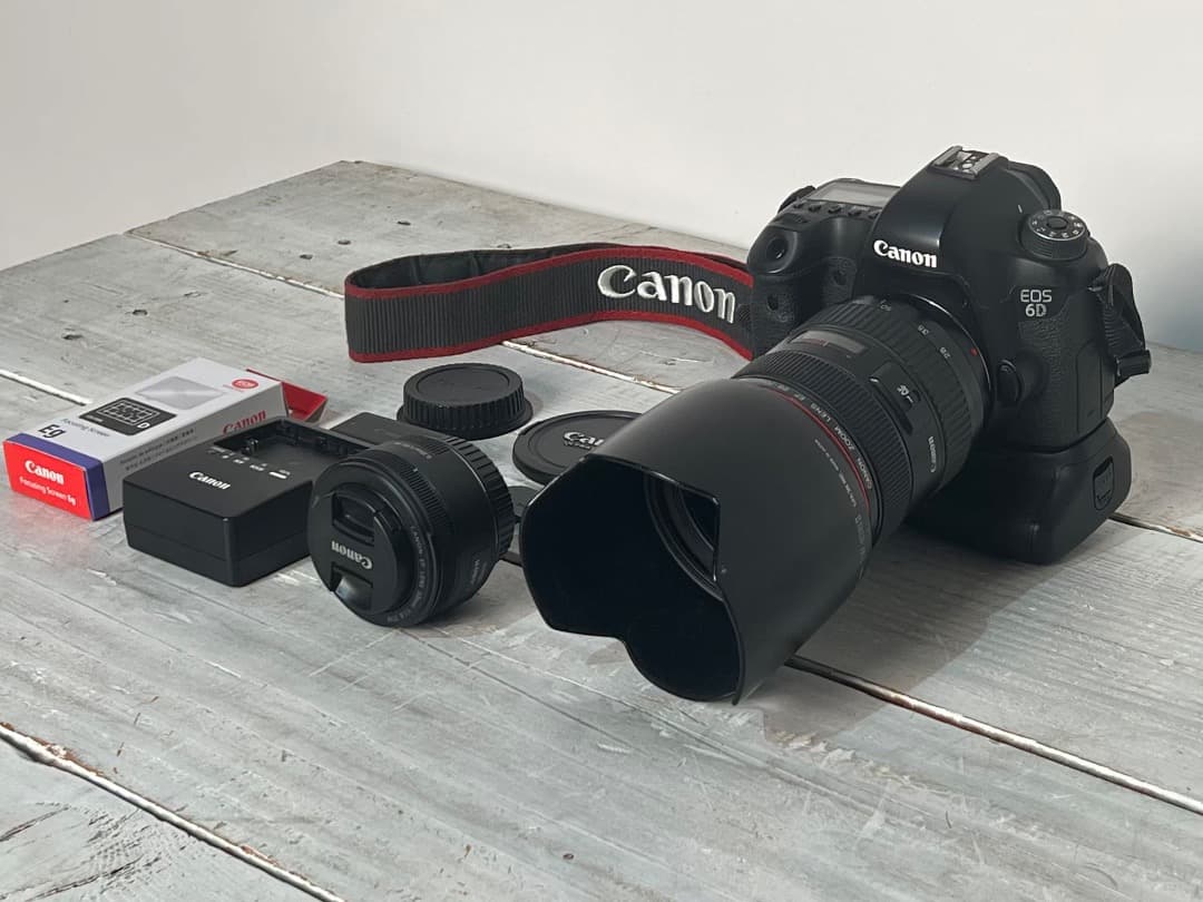 CANONキャノンEOS6Dレンズセット EF28-70+EF50+GRIP他