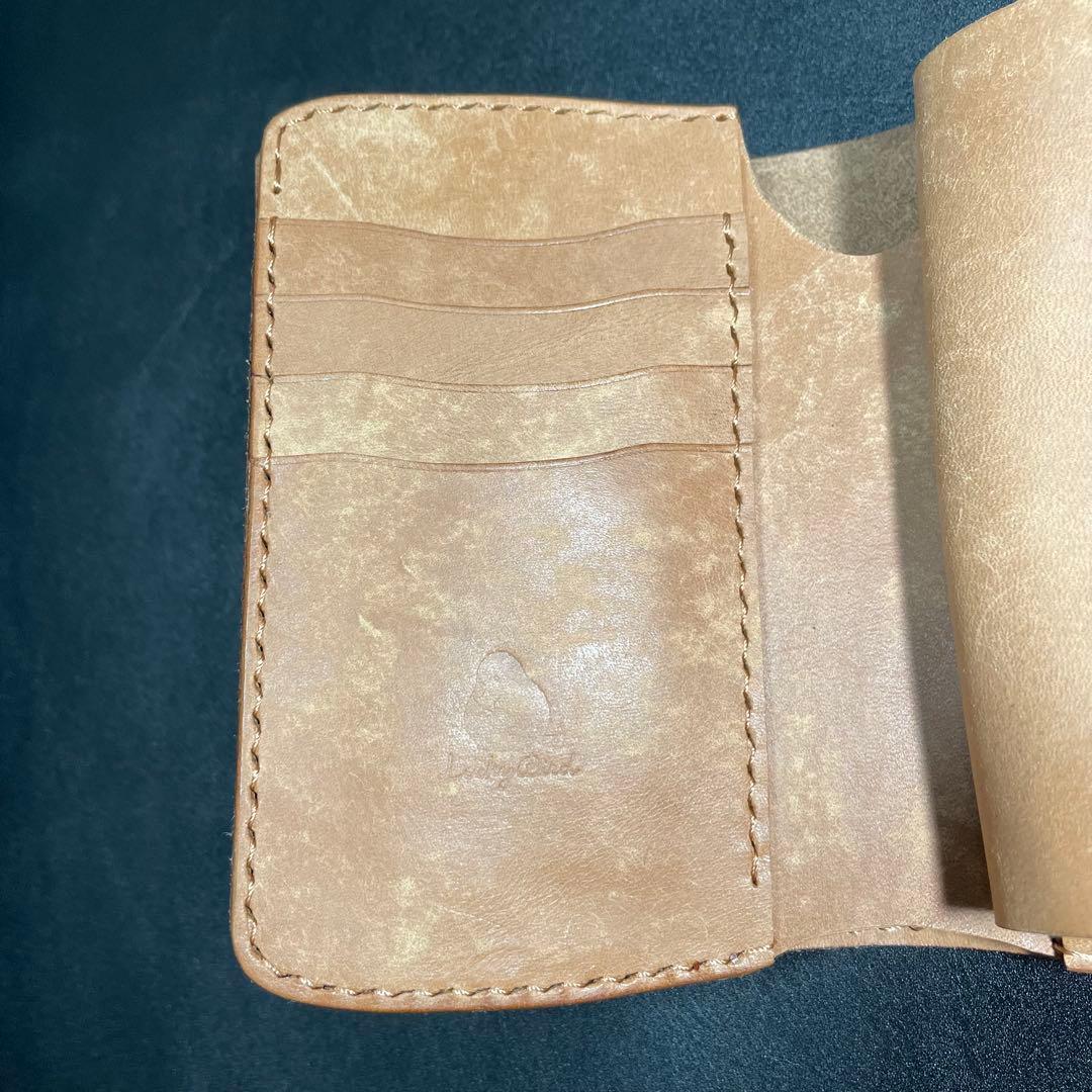 二つ折り財布　マヤレザー　ミドルウォレット　ハンドメイド　シマエナガ【匿名配送】