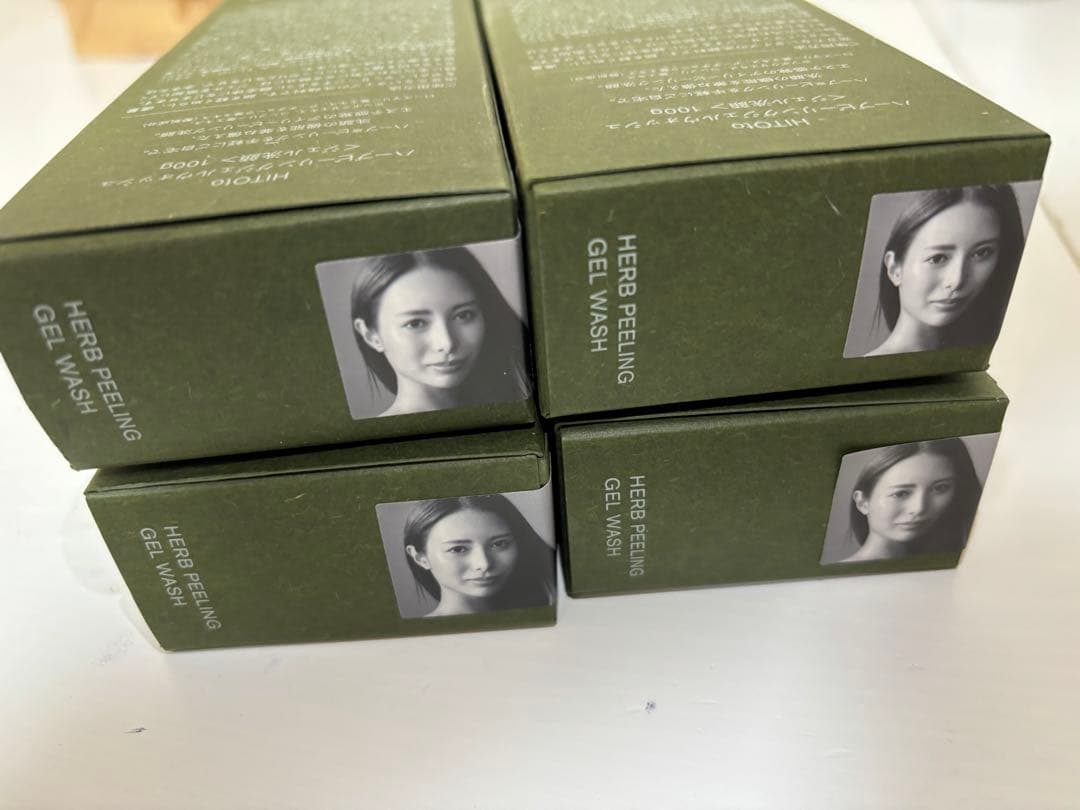 HITO ハーブピーリングジェルウォッシュ 100g 4個セット