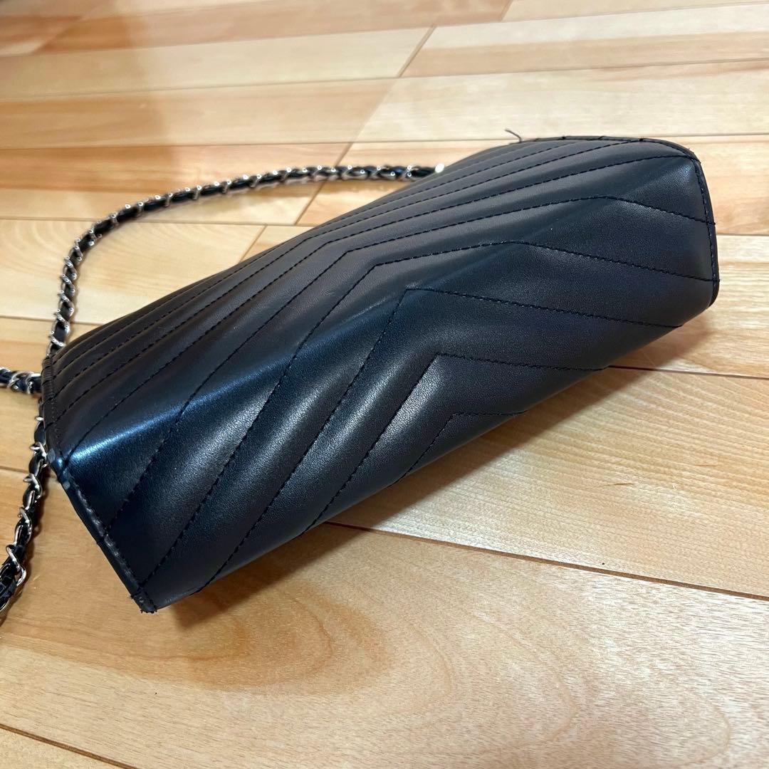 Yves Saint Laurent (イヴ・サンローラン) ショルダーバッグ