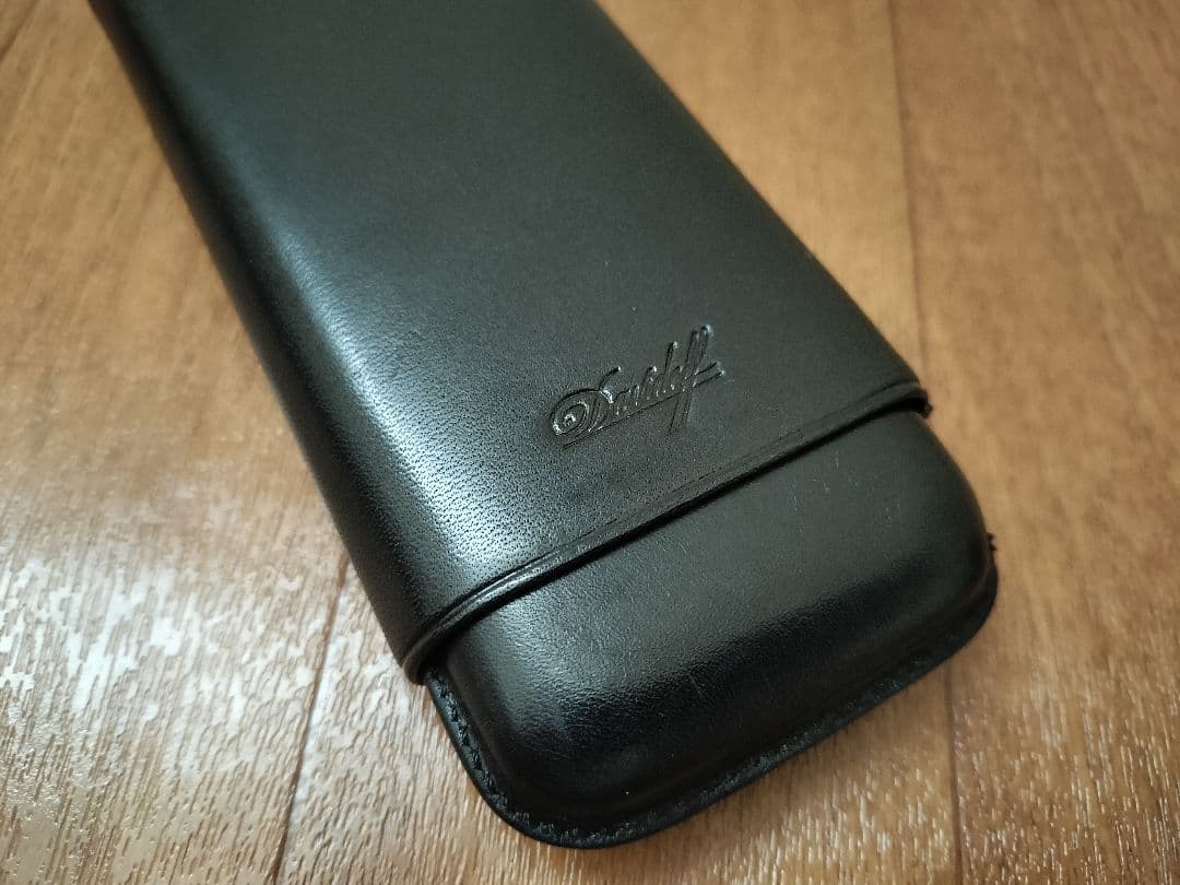 Davidoff ダビドフ シガーケース レザー 葉巻 3本