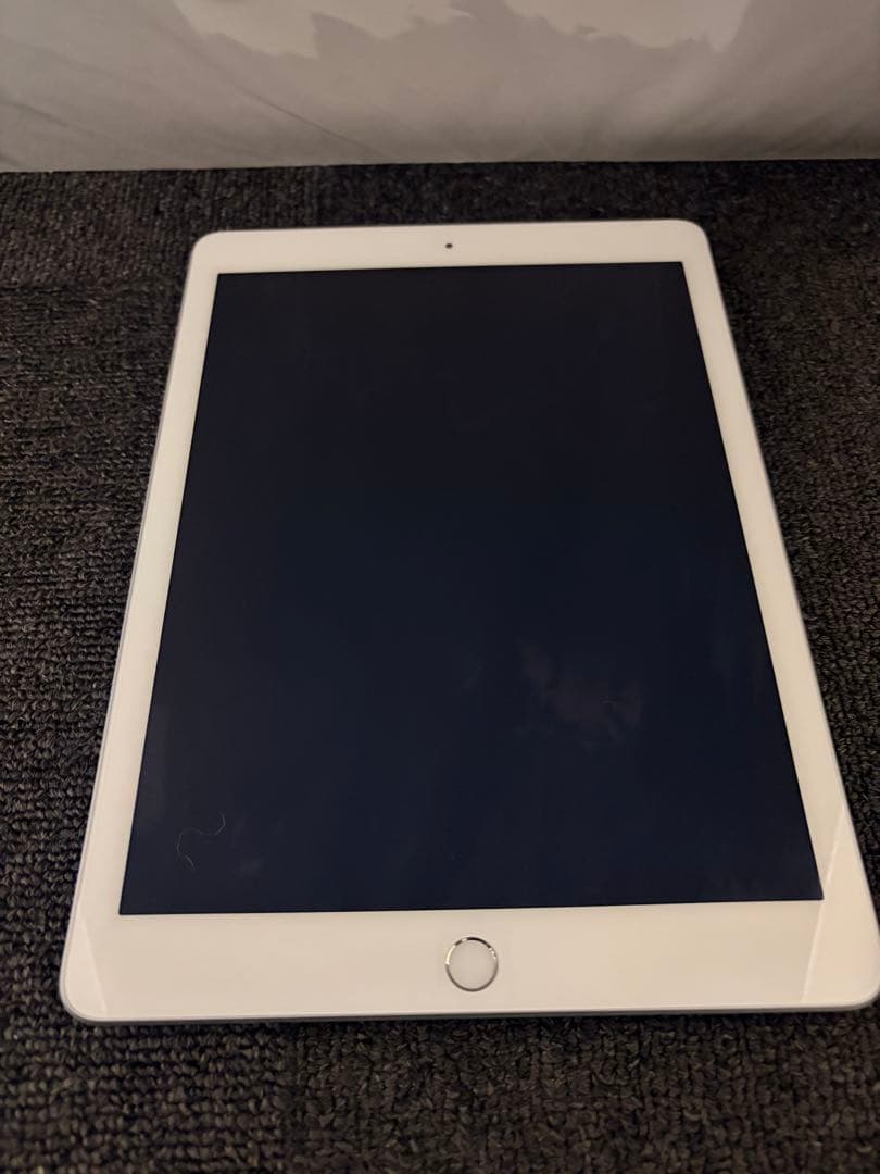 Apple iPad 第5世代 A1822