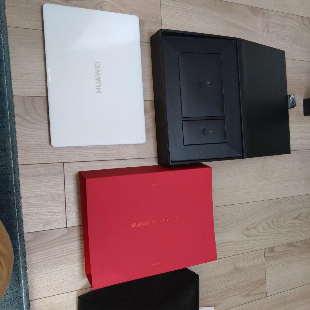 HUAWEI MateBook Pro ノートPC本体