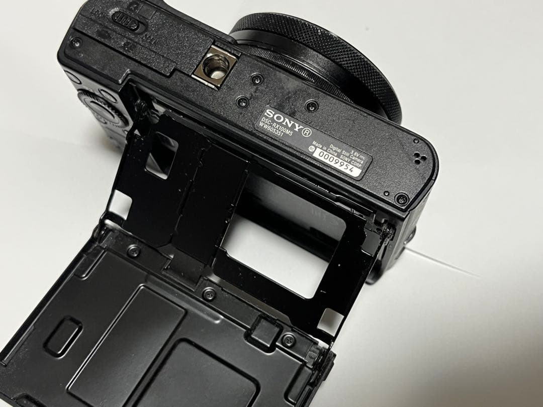 SONY DSC-RX100Vコンパクトデジタルカメラ