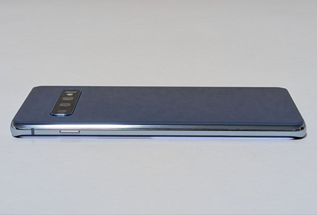 【美品】Galaxy S10 SM-G973C 青 ドコモ SIMフリー