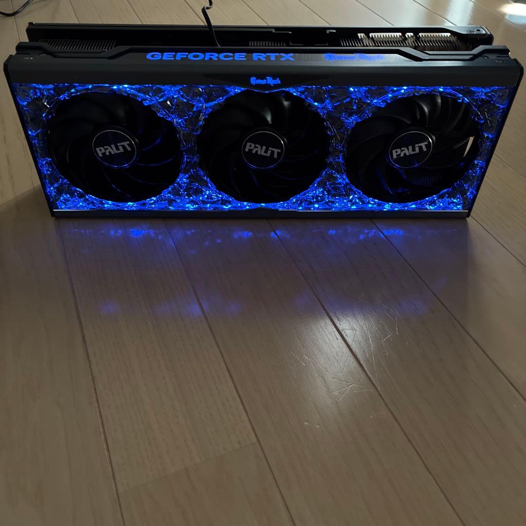 palit RTX 4090 ヒートシンク　ファン　バックプレート　　LED