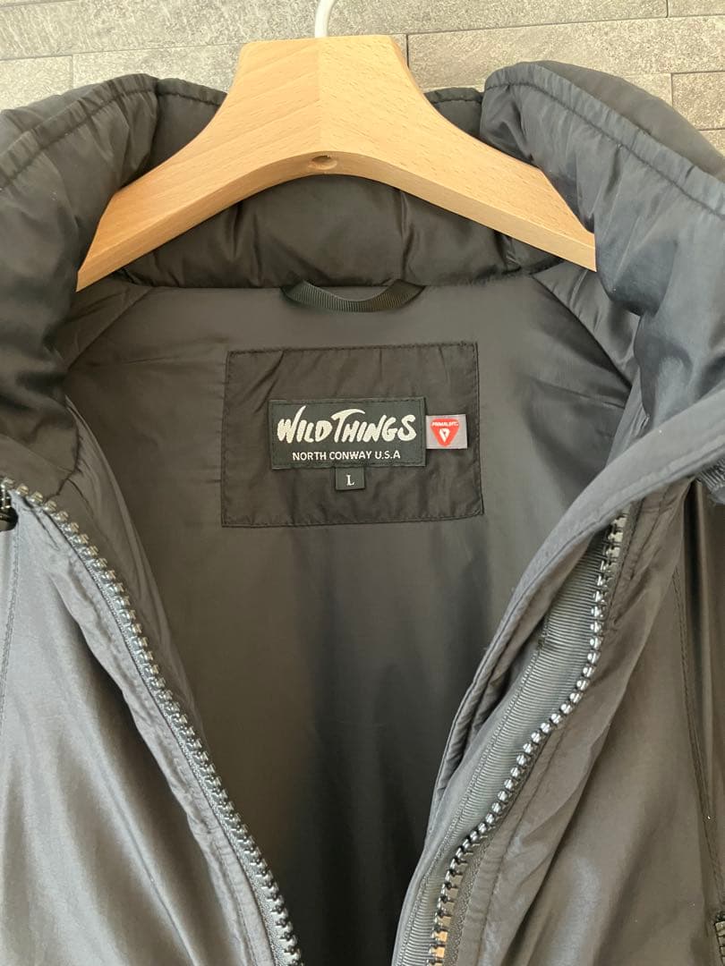 WILD THINGS ブラックダウンジャケット