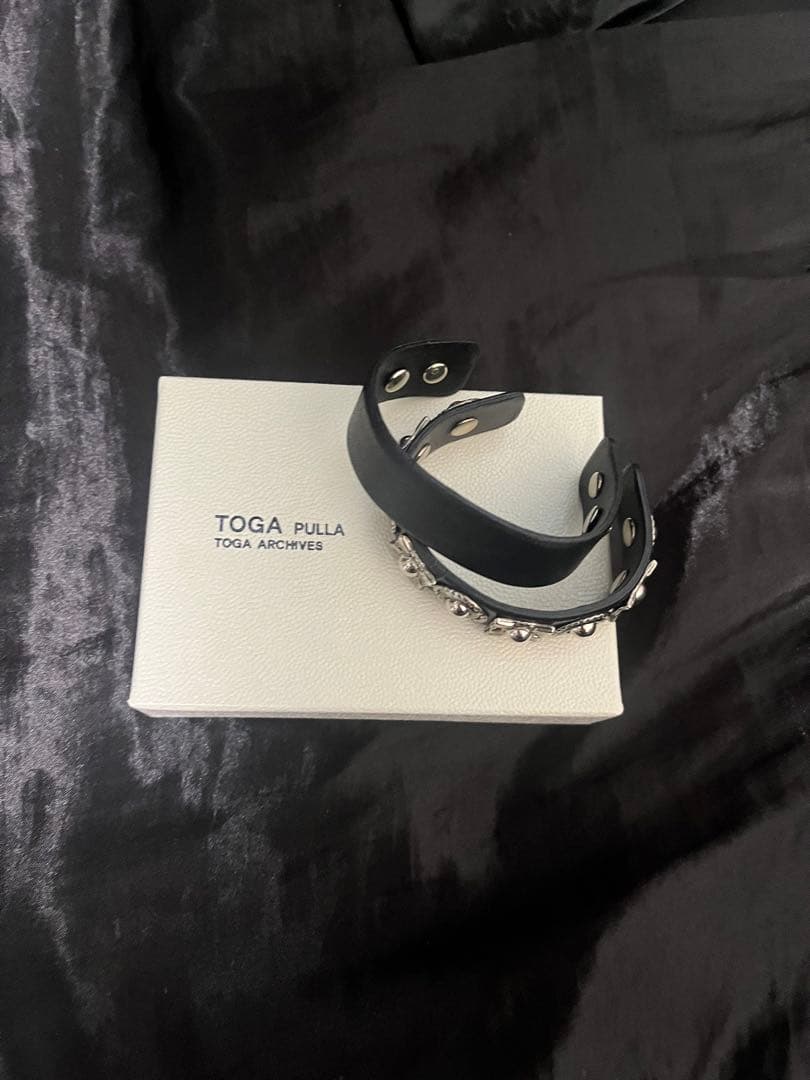 トーガ　バングル