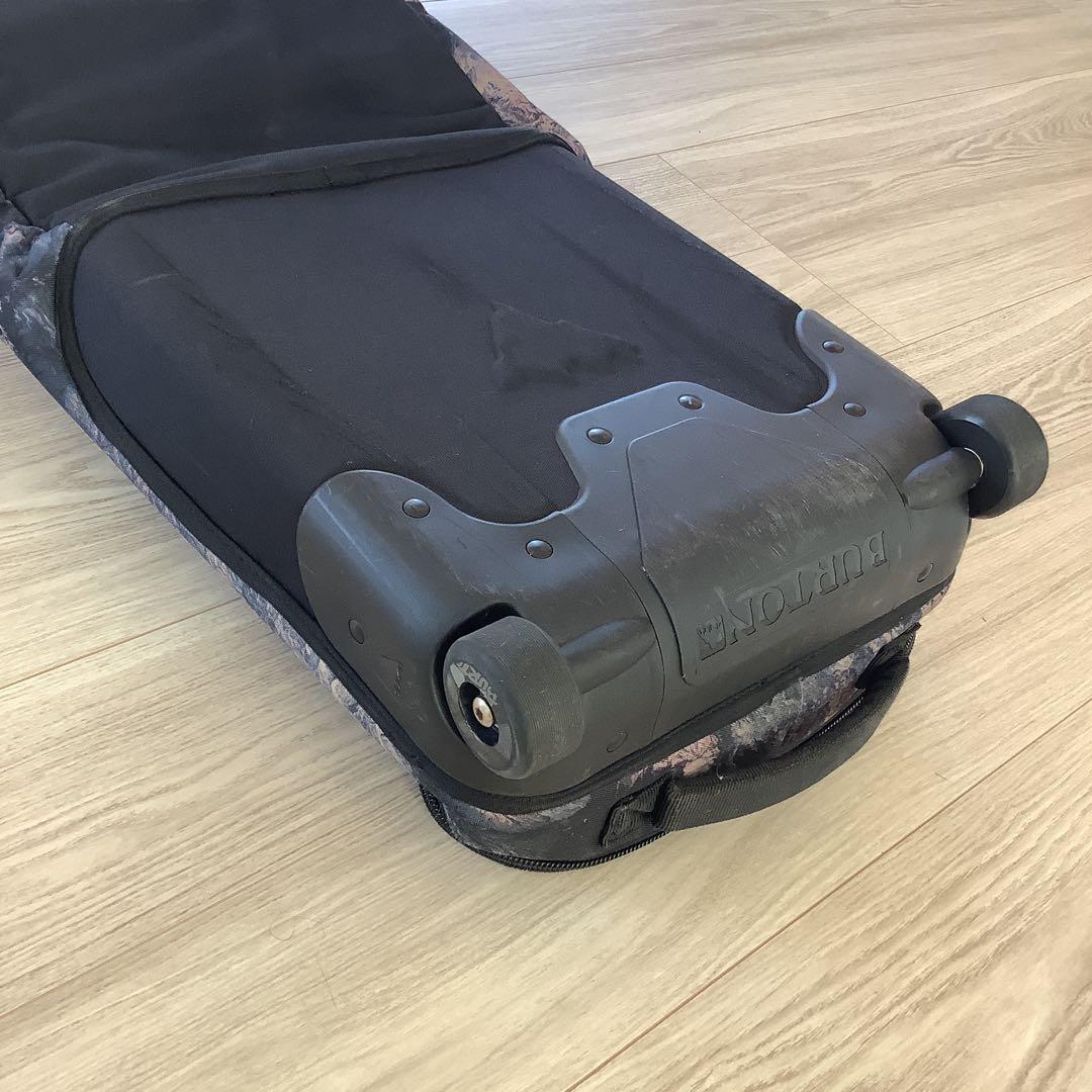 066BURTONバートンウィーリー ロッカースノーボードバッグキャスター166