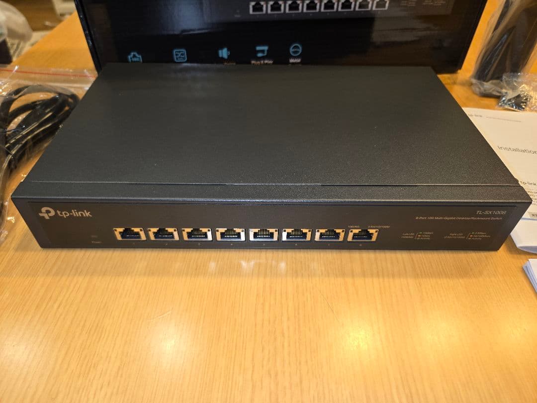 【美品】TP-Link 8ポート10G対応 スイッチングハブ TL-SX1008