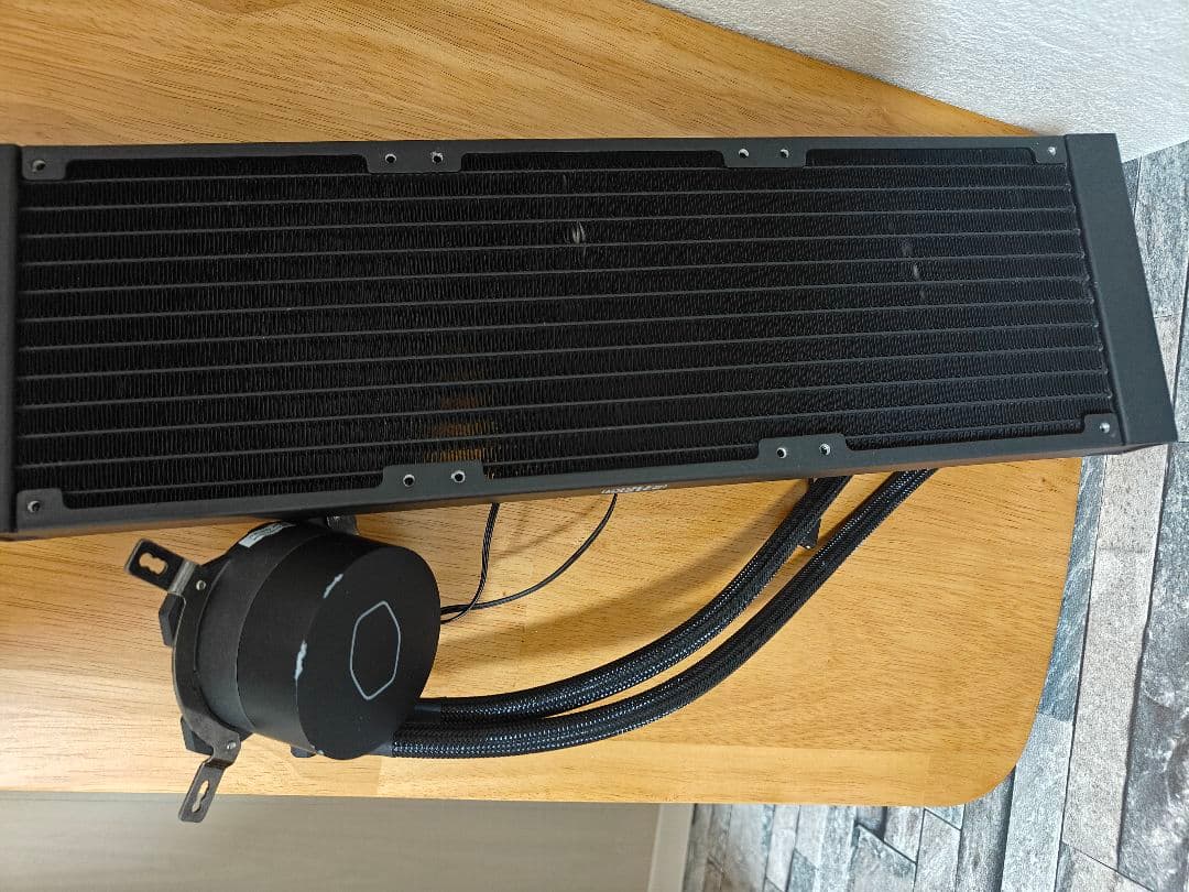 Cooler Master ML360L V2簡易水冷CPUクーラー　元箱無し