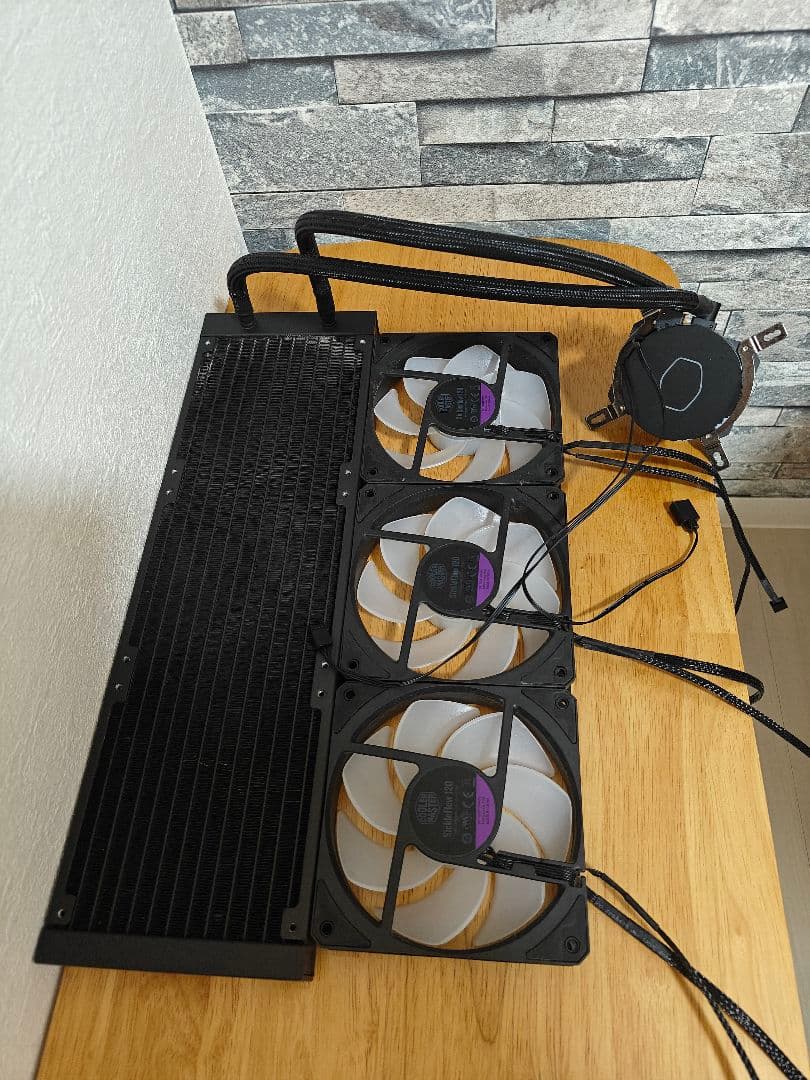 Cooler Master ML360L V2簡易水冷CPUクーラー　元箱無し