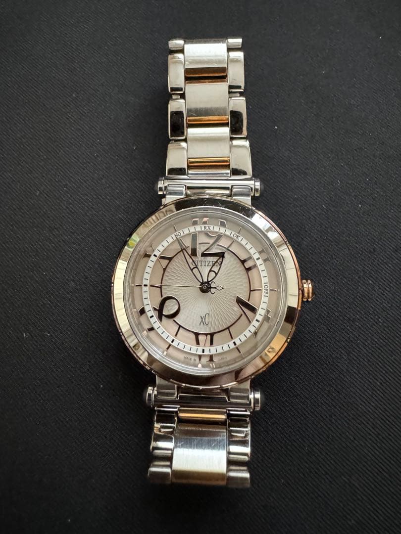 シチズンxCクロスシー腕時計 シルバー/ゴールドエコドライブ