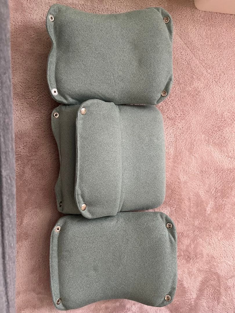 プレディクトチェア　ベビーガード　机　ベビークッション 木馬舎　クッション