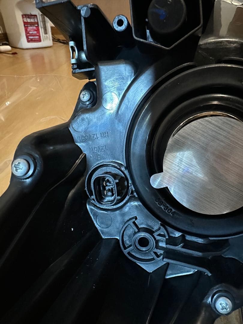 ZVW30 プリウス30 ヘッドライト