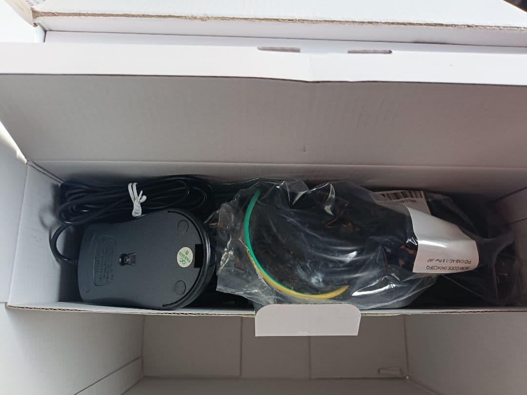 【4K・800万画素】防犯カメラ 屋外 有線 POE給電4TB HDD内蔵 8台