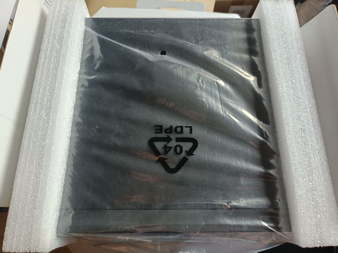 【4K・800万画素】防犯カメラ 屋外 有線 POE給電4TB HDD内蔵 8台