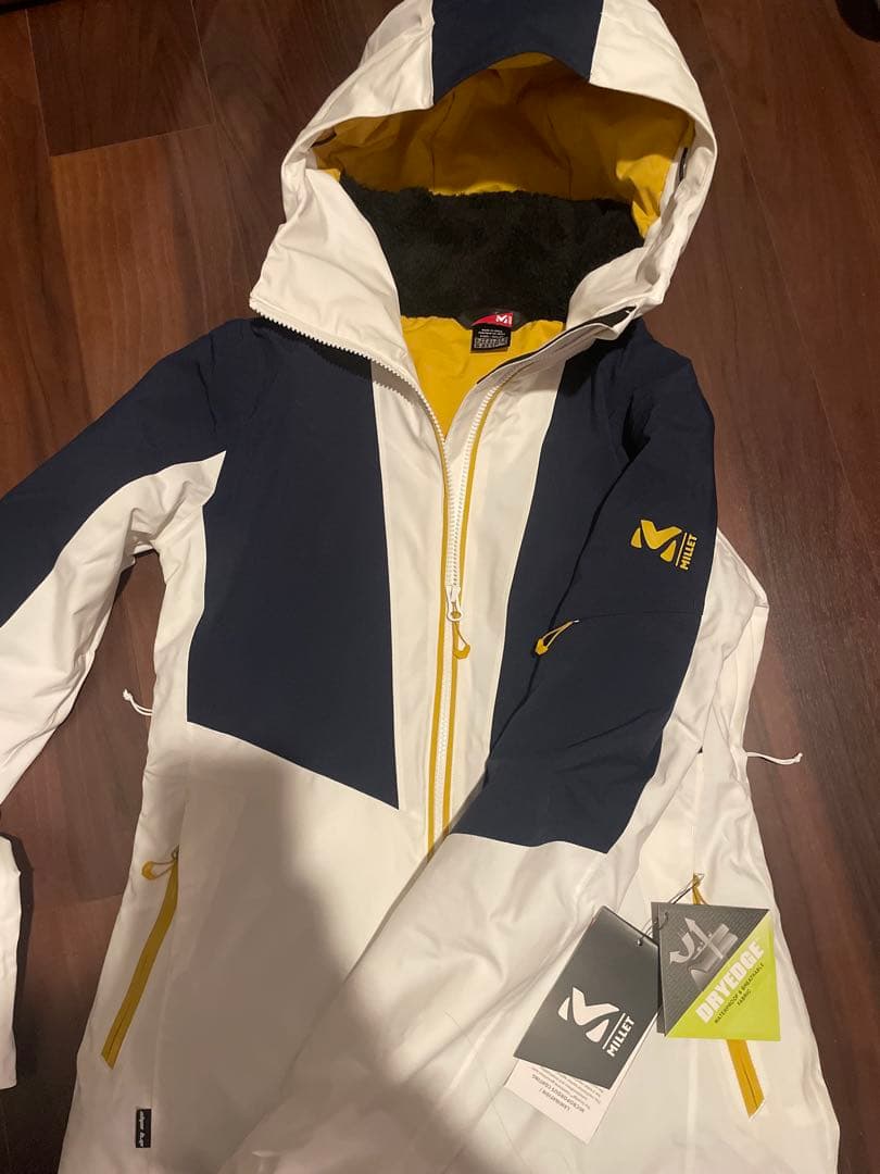 【新品】ミレー　スキーウェア　上下セット MILLET