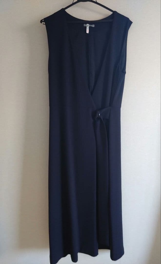 24SS theory luxe スワンピース　ネイビー　サイズ40